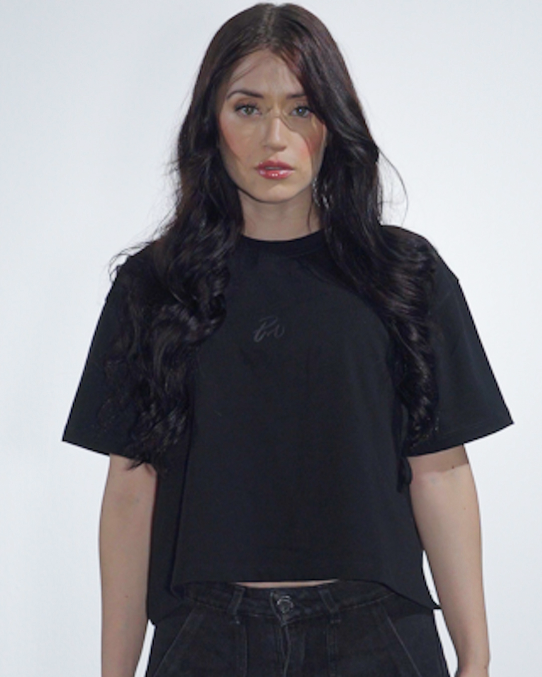 Noir Essence Boxy Fit