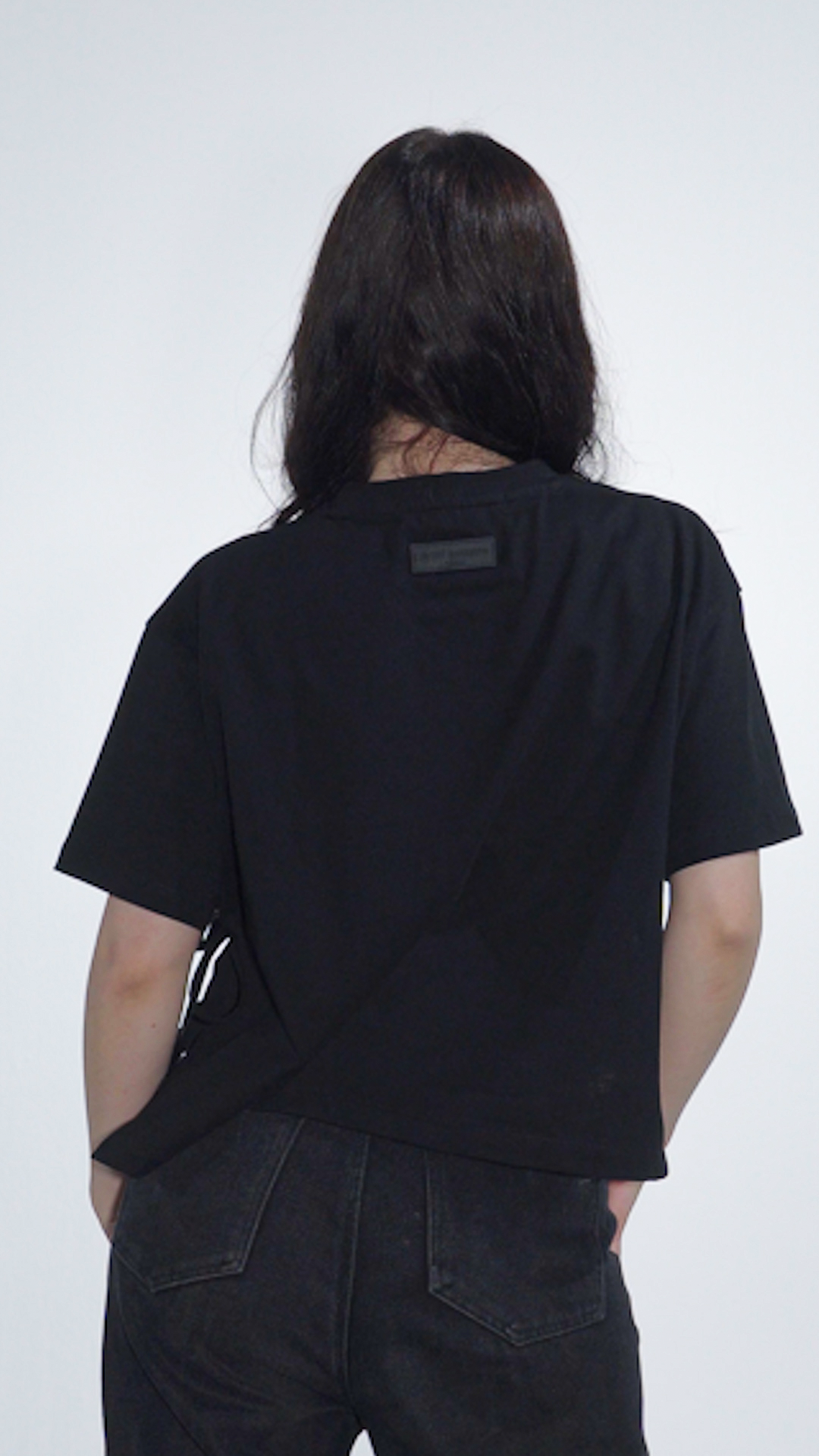 Noir Essence Boxy Fit